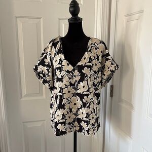 Melloday Floral Print V-Neck Short Sleeve Blouse